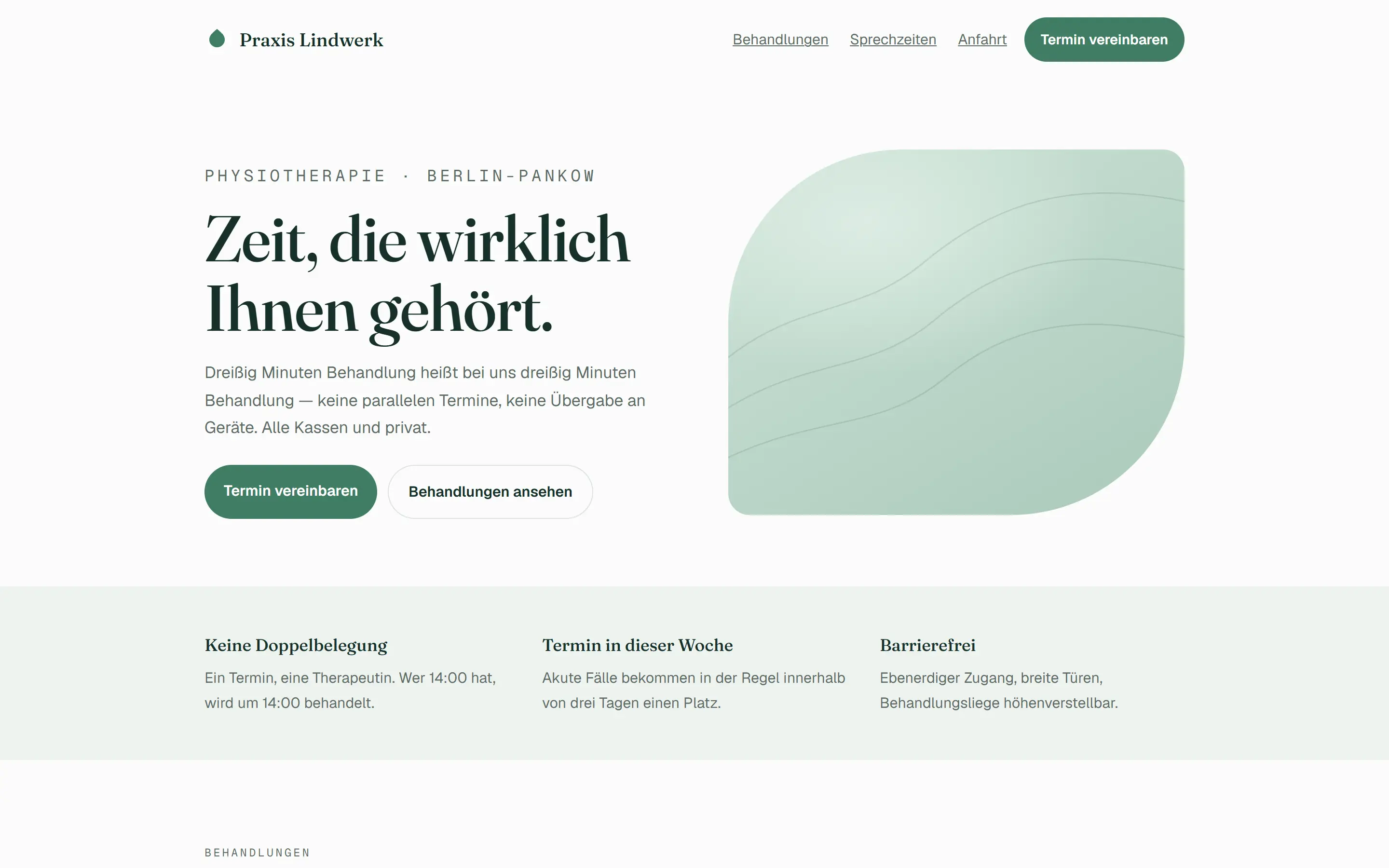 Startseite der Praxis Lindwerk: heller Hero mit Terminknopf und ruhiger grüner Form.